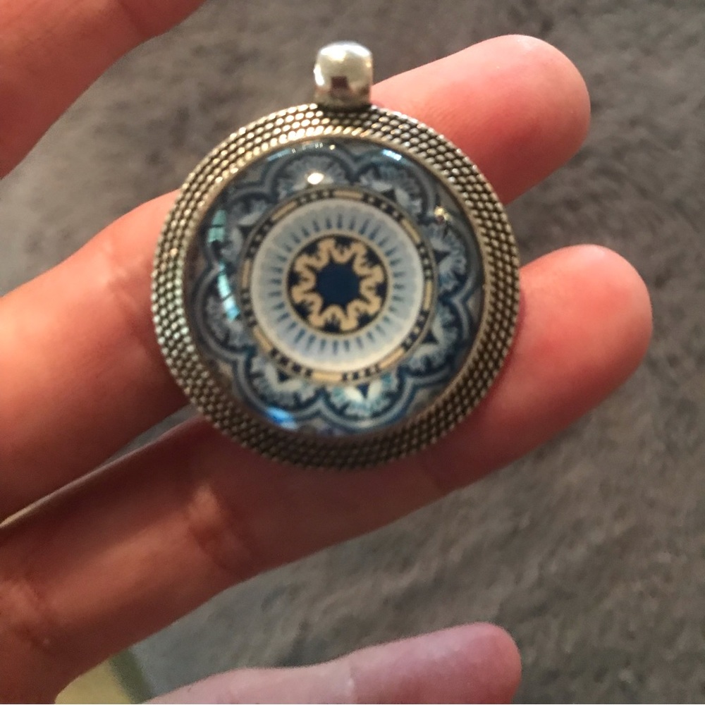 Silvertone Glass Dome Eastern Design Pendant